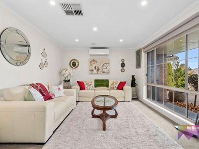 9 Creighton Way, Mornington
