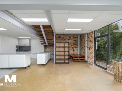 323 Newbridge Road, Moorebank