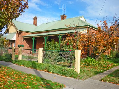 7 Lindsay Street, Blayney