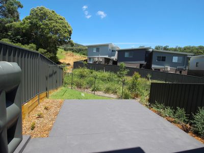 8 Red Gum Road, Albion Park