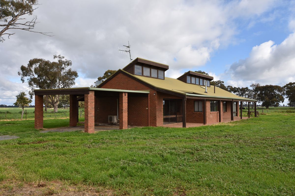335 Andrews Road, Kyabram South