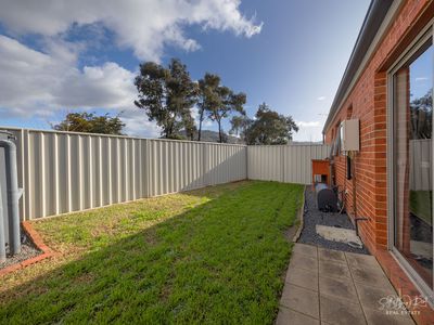 2 GEORGINA STREET, Wodonga