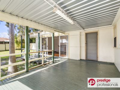 74 Moorebank Avenue, Moorebank