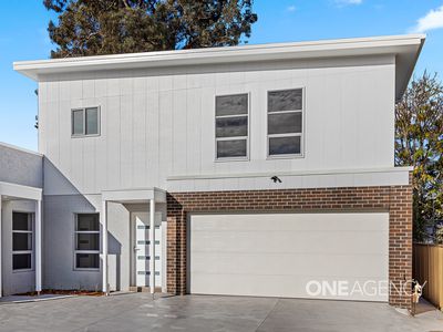 2 / 19 Station Road, Albion Park Rail