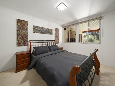 24 The Avenue, Jamieson