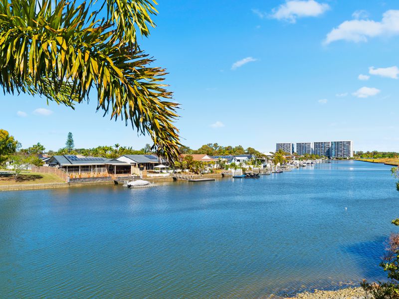 31 / 82 Limetree Parade, Runaway Bay