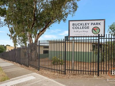 2 / 6 Hutchison Street, Niddrie