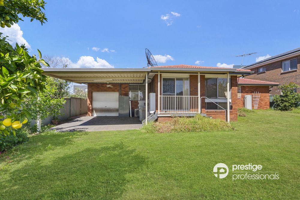 18 Flanagan Avenue, Moorebank
