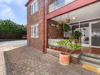 6 / 93 Stirling Highway, Nedlands