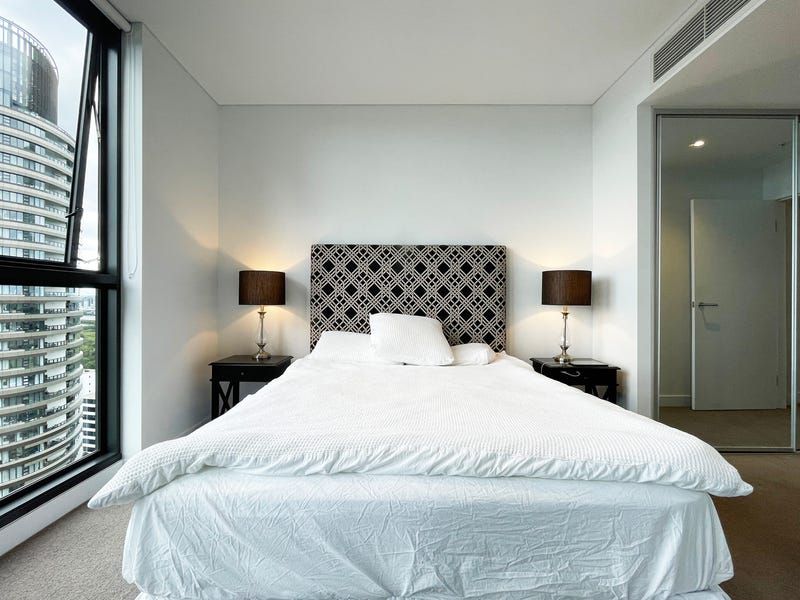 21809 / 2B Figtree Drive, Sydney Olympic Park