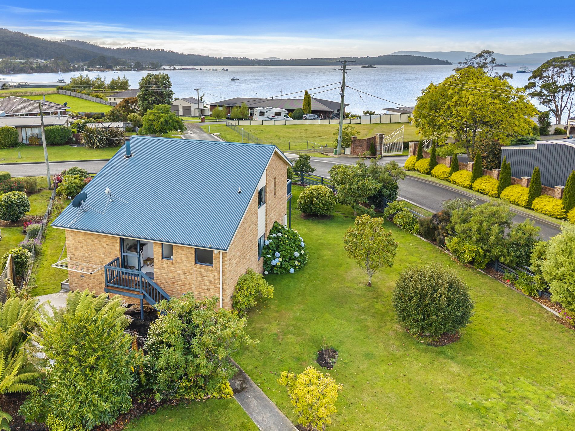 14 Harveytown Road, Dover