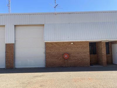 1, 2 & 3 / 14  Atbara Street, West Kalgoorlie