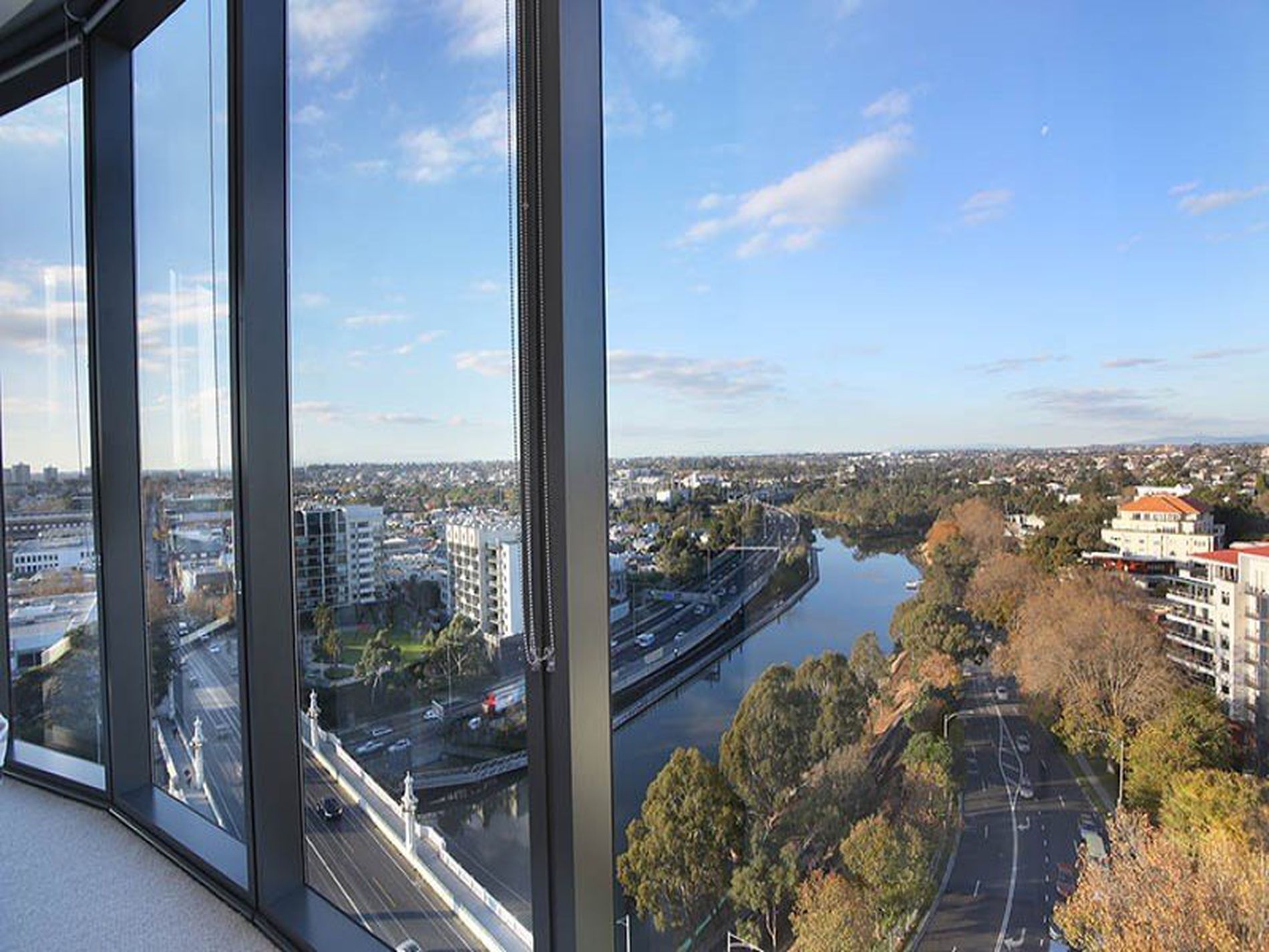 1105 / 681 Chapel Street, South Yarra