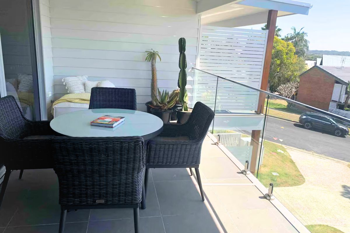 2 / 2 Bay Street, Angourie