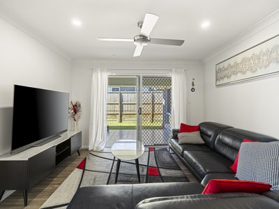 79 Adelaide Street, Cranley