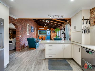 24A Slocomb Street, Avenell Heights