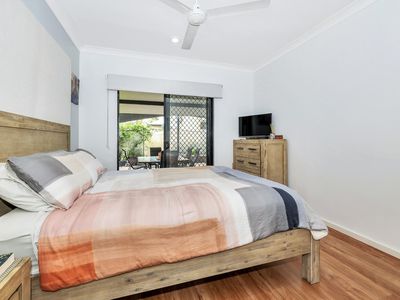 14 Gunn Crescent, Gunn