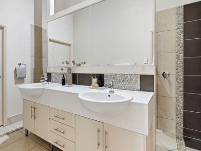 14 NUTMEG STREET, Mount Sheridan