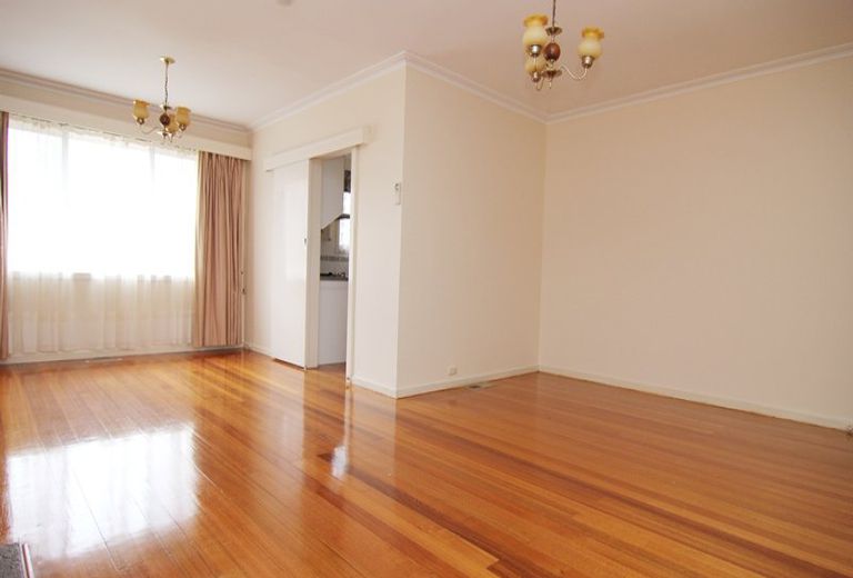 24 Dawayne Court, Burwood East
