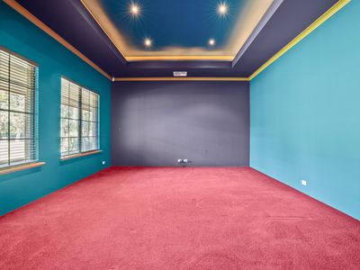 64 Egerton Drive, Serpentine