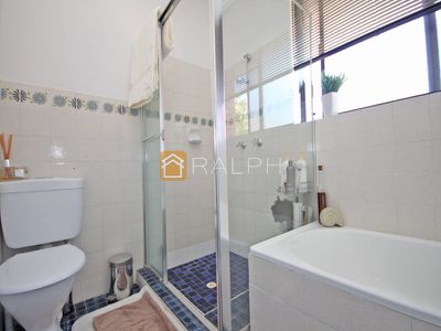 2 / 18 Chiswick Street, Greenacre