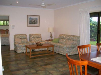 1400 Innisfail Japoon Road, Germantown