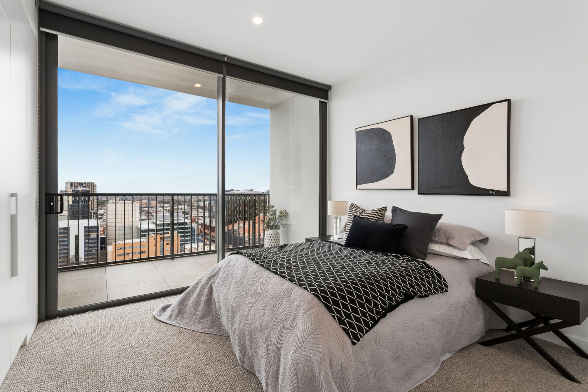 1707 / 17 Penny Place, Adelaide