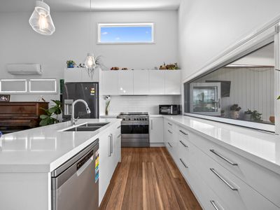 15 Blaxland Street, Eastern Heights