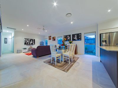 17 Macquarie St, Wakerley