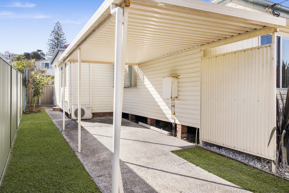 21A Renown Street, Wamberal