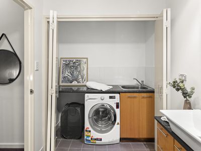 909 / 251 Hay Street, East Perth