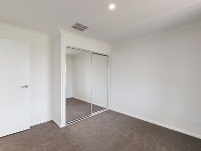 50b Champagne Drive, Dubbo
