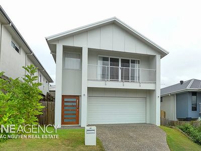 40 Brock Dr, Springfield Lakes