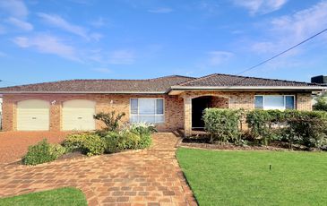 11 Yarran Street, Leeton