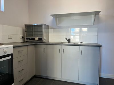 2 / 37 Steel Loop, Wedgefield