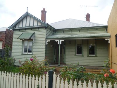 196 Autumn Street, Geelong West