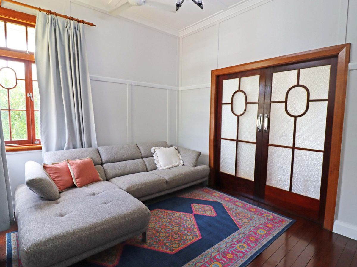 10 George Street, Tolga
