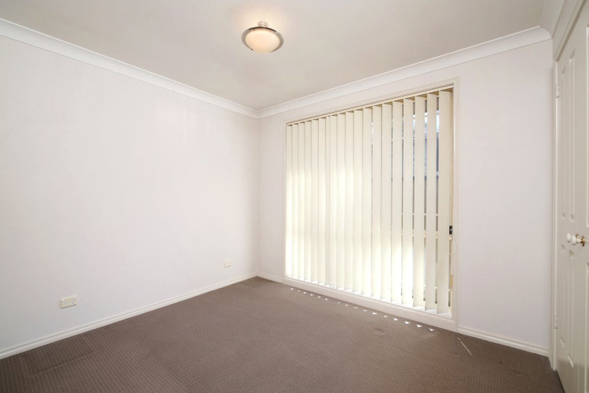 1 / 235 Avoca Drive, Green Point