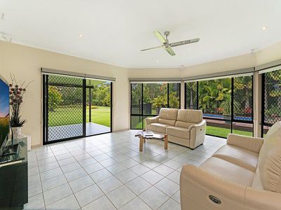 10 Craigslea Court, Cooroibah
