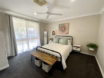 44 Show Street, Forbes