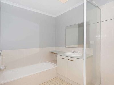 15 / 17 King Street, Buderim