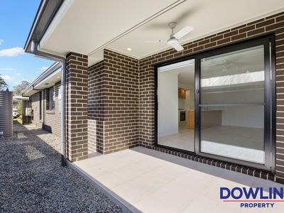 1 / 4 Emerald Close, Medowie