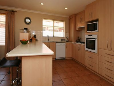 33 Bates Drive, Kalgoorlie