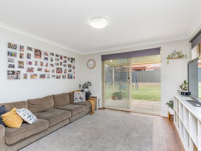 49 Kurrajong Boulevard, Banksia Grove