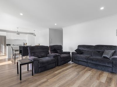 2 / 221a Maitland Street, Kurri Kurri