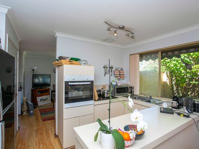 1 / 46 Murray Road, Bicton