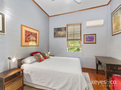 4 Sixth Avenue, South Townsville