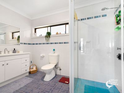 378 Beach Road, Batehaven