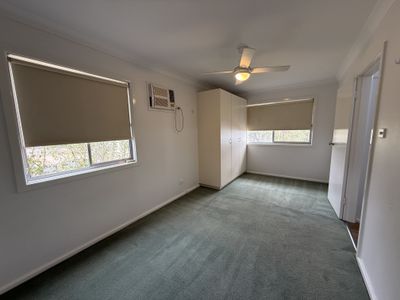 65 MacArthur Street, Griffith
