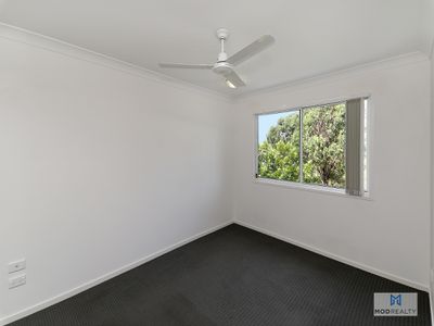 11 / 37 River Road, Bundamba